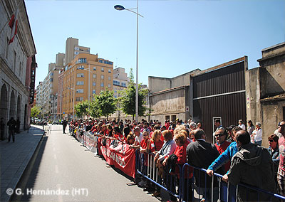 El PP dice que “no es el momento” para rebajar el canon de saneamiento a Sniace y otras empresas en crisis SniaceParla1305-01