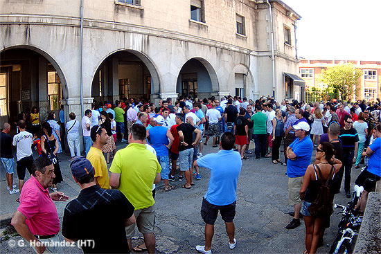 Sniace presenta el lunes el ERE de extinción para los 581 trabajadores de la plantilla Sniace3007