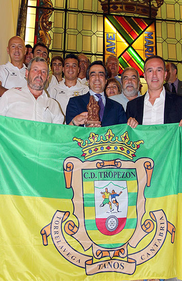 AlcaldeTropezon