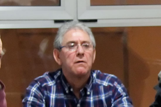 El presidente de la AAVV de La Inmobiliaria echa a la PAH del local donde atendían a las víctimas de desahucios AAVVInmobiliariaPte