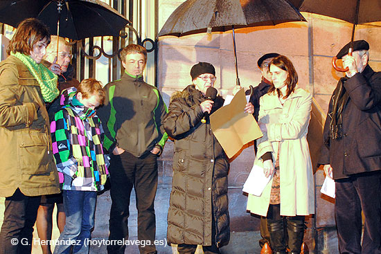Emotivo nombramiento de Esther García y Gloria Ruiz como Marceras Mayores de Torrelavega MarzasHomenaje2014