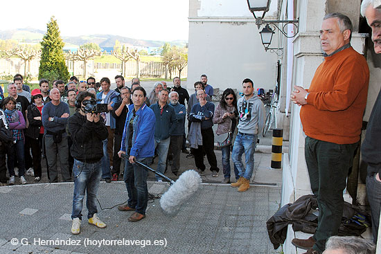 El rodaje del documental sobre los trabajadores de Sniace sigue adelante con el respaldo de los torrelaveguenses DocumentalSniace