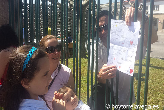 El director Pedro Telechea rodará un documental sobre el encierro de Sniace y el drama social y laboral que vive Torrelavega