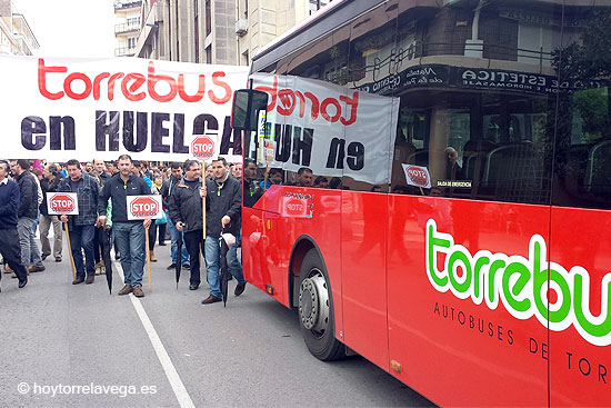 TorrebusHuelga03