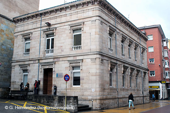 El PP exige ampliar el horario de la biblioteca en época de exámenes y Juventudes Socialistas les acusa de “poca vergüenza” Biblioteca