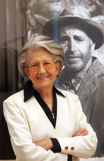 CajaCantabriaExpoPiedadIsla02