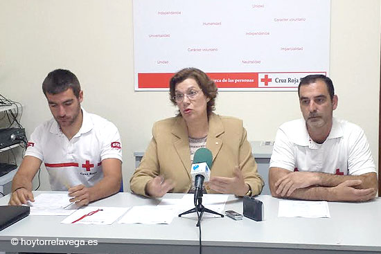 Cruz Roja Torrelavega inicia una campaña de socorrismo marcada por los cambios en las playas tras los temporales del invierno CruzRojaPlayas02