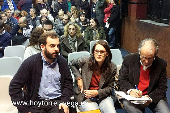 Los militantes aprueban el balance de gestión de Lidia Ruiz Salmón al frente de la Secretaría General del PSOE local PSOEAsamblea