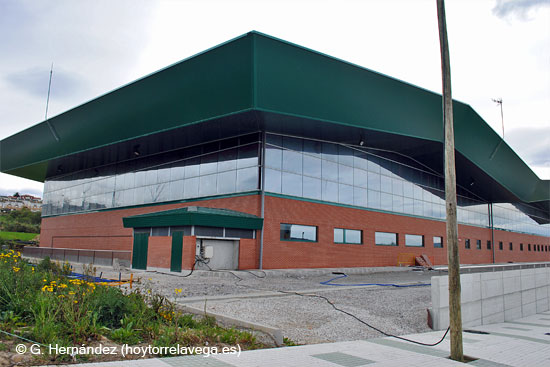 El TSJC imputa a seis concejales del PP y un independiente por el contrato del polideportivo de Requejada PolancoPolideportivo