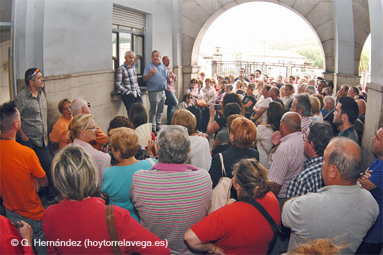 Los administradores concursales reafirman que sin acuerdo laboral la liquidación de Sniace es irremediable SniaceAsamblea0307
