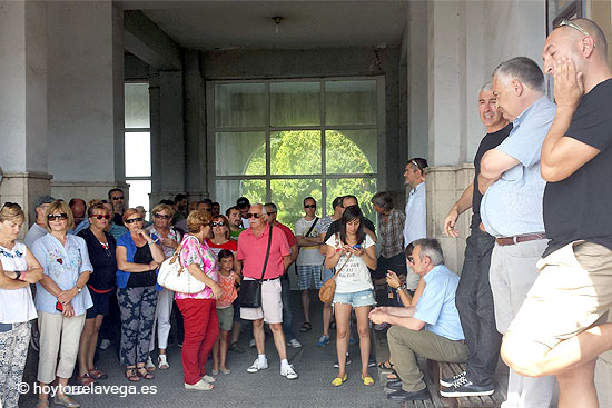 La práctica totalidad de los trabajadores de Sniace confirma que volverá a la fábrica SniaceAsamblea1707