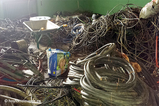 Los ladrones de cobre ya han empezado la “liquidación” de Sniace SniaceCobre01