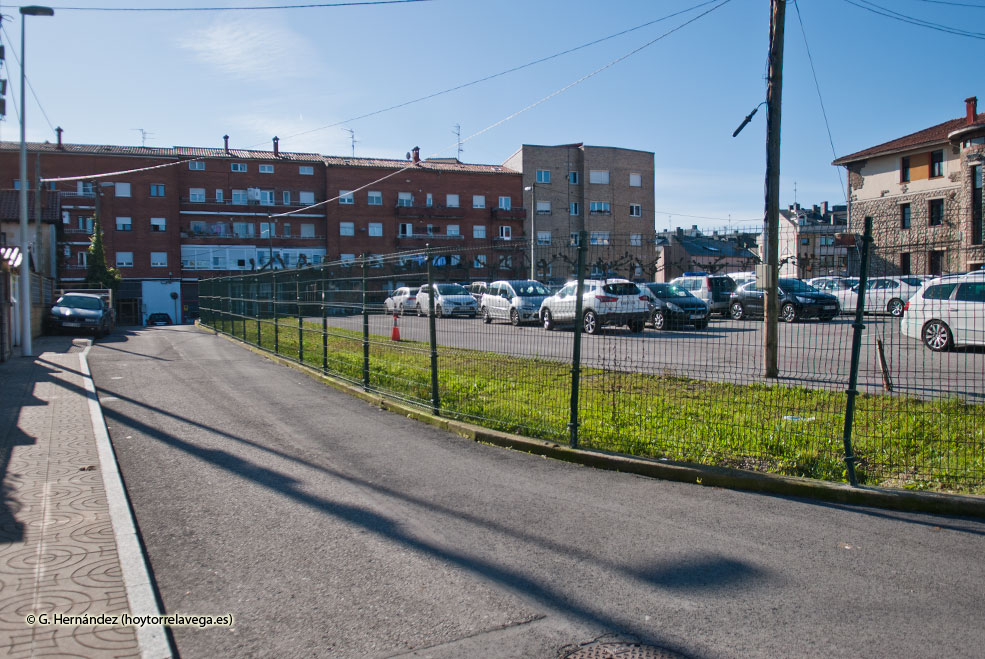 Ampliación del vial junto al Cuartel de la Guardia Civil en Miravalles GuardiaCivilVial