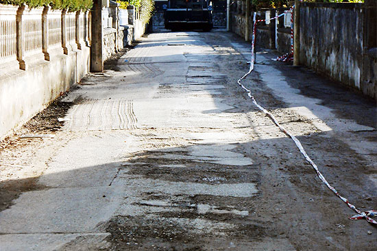 ACPT reclama mejor planificación, eficacia y colaboración con los vecinos en las obras de asfaltado en Miravalles ACPTMiravallesAsfaltado