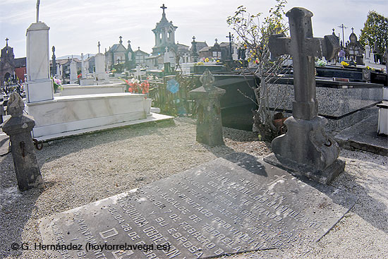El Ayuntamiento busca patrocinio para recuperar y divulgar el patrimonio histórico y artístico del cementerio de Geloria CementerioLLamaJulianCeballos
