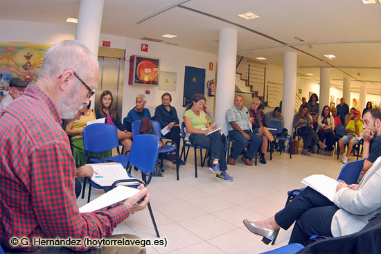 ReunionIzquierdaTorre02