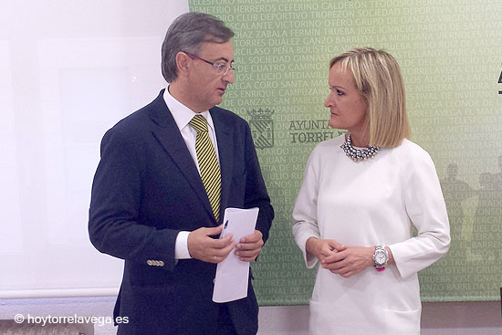 Hábitat celebra su 25 aniversario con precios “asequibles” para “ayudar” a las empresas a participar en la feria de Torrelavega habitat14Presentacion