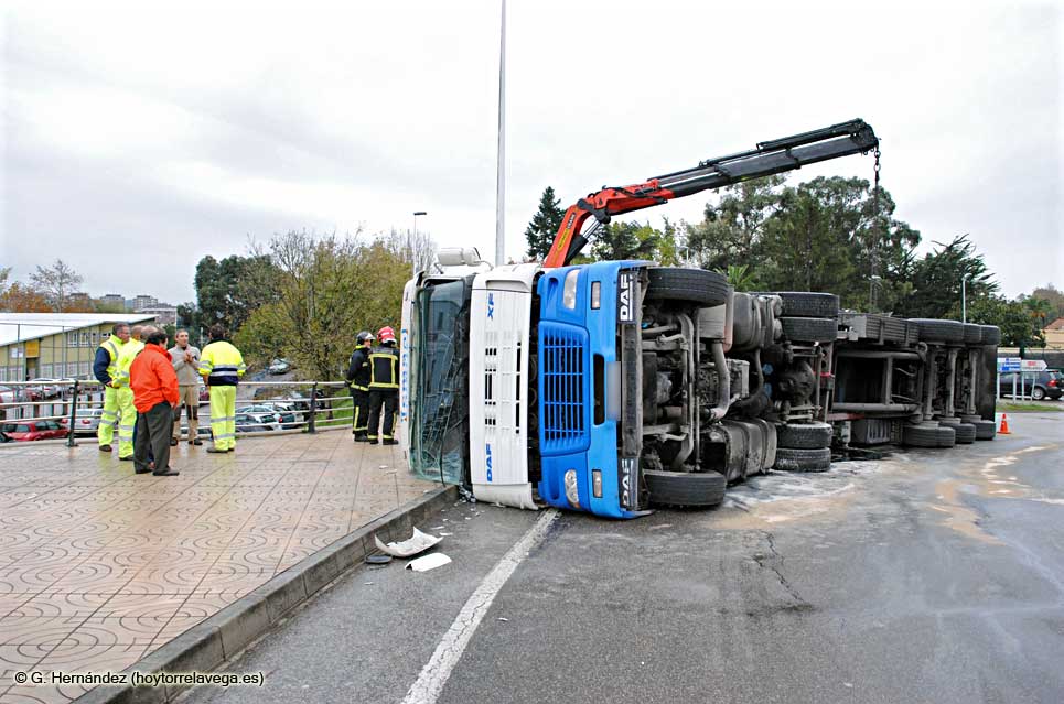 CamionVolcado01