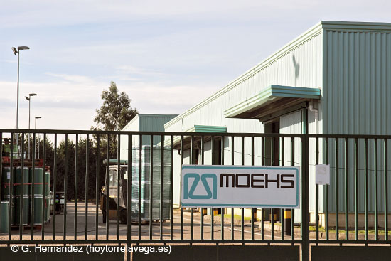 Un incidente en una nueva línea de producción de Moehs obliga a desalojar y atender a 18 trabajadores Moehs05