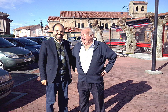 Vecinos de Sierrapando y Caseríos plantean sus necesidades en materia de zonas verdes, parques y limpieza de fincas PSOEUrracaAAVVSierra