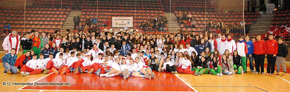 BalonManoTorneoNavidad2014
