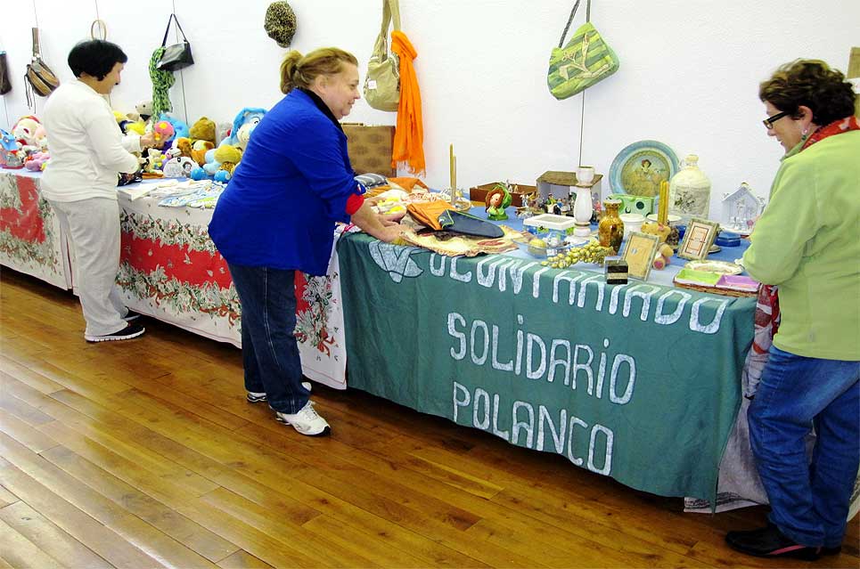 Rastrillo Navideño de la Asociación Solidaria del Voluntariado en la Casa de Cultura de Polanco PolancoRastrilloSolidario