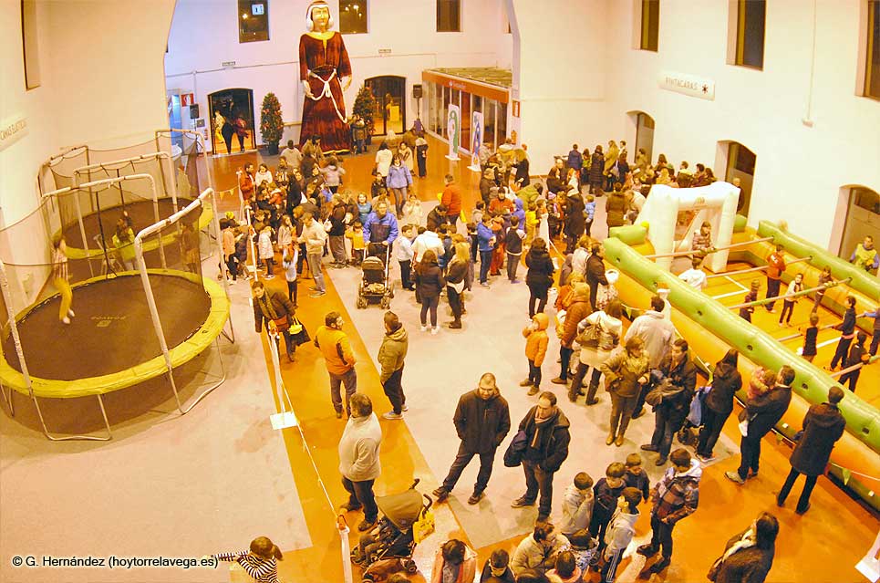 La concejal de Festejos valora que la programación navideña ha sido “un éxito de participación” FeriaInfantilNavidad03