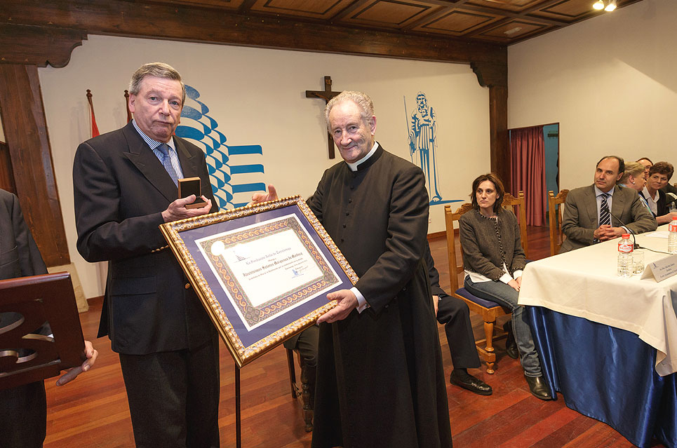 FundacionAsilo2015