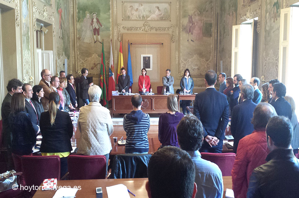 PlenoMinutosilencioCascon