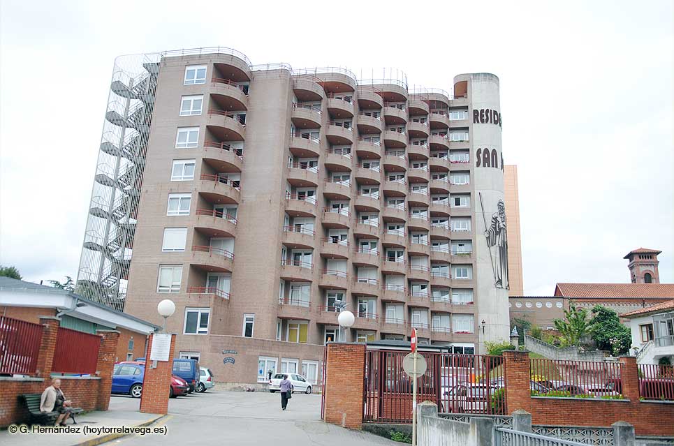 AsiloTorrelavega01