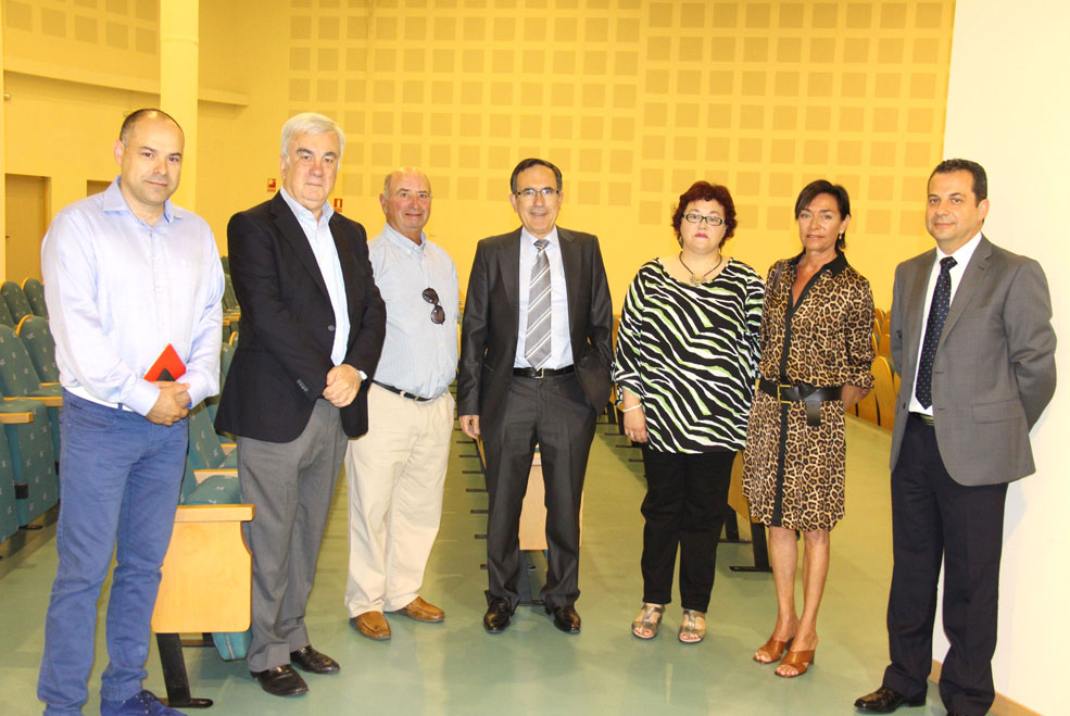 Un seminario sobre el folclore, su investigación y trasmisión, abre los Cursos de Verano de Torrelavega CursosVerano2015Inaugu2