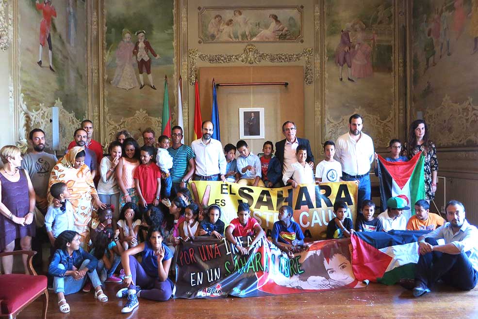 La Corporación recibe a los niños saharauis que participan en el programa “Vacaciones en Paz 2015” Corporacionninossaharuis