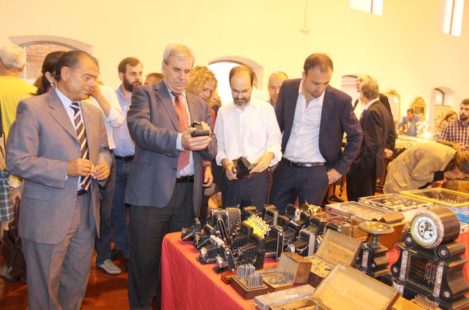La Feria de Antigüedades recibió más de 8.000 visitantes e incrementó la recaudación un 29% FeriaAntiguedades02