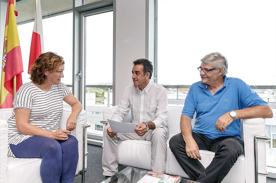 La Consejería de Industria colaborará en los polígonos de Polanco PolancoAlcaldesaMartin