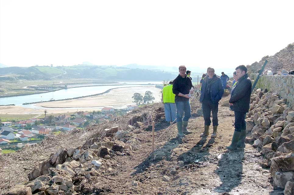 El Gobierno regional concede la segunda fase del Proyecto de Recuperación Medioambiental que permitirá contratar 25 personas SuancesProyecto2020
