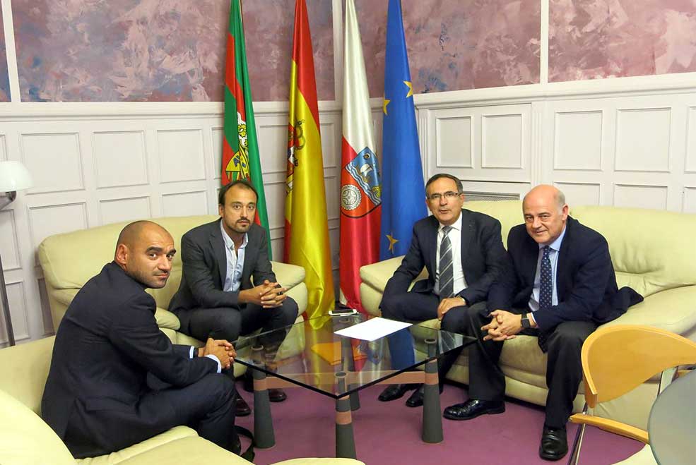 SniaceReunionMezquitaViader