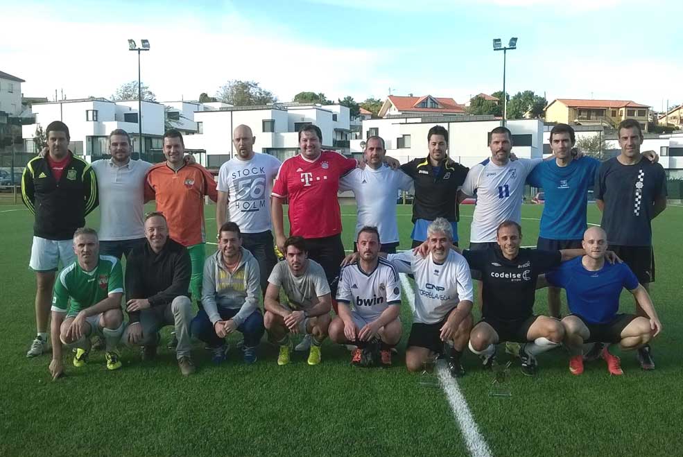 La Policía Nacional se impone a bomberos, policía local y Guardia Civil en el Triangular de la Fiesta del Pilar SuancesTriangularBomberosPo
