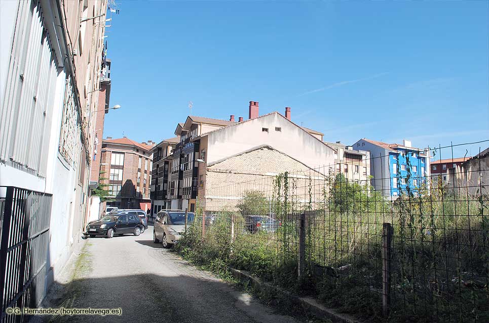 CalleNovalinaAparcamientos02