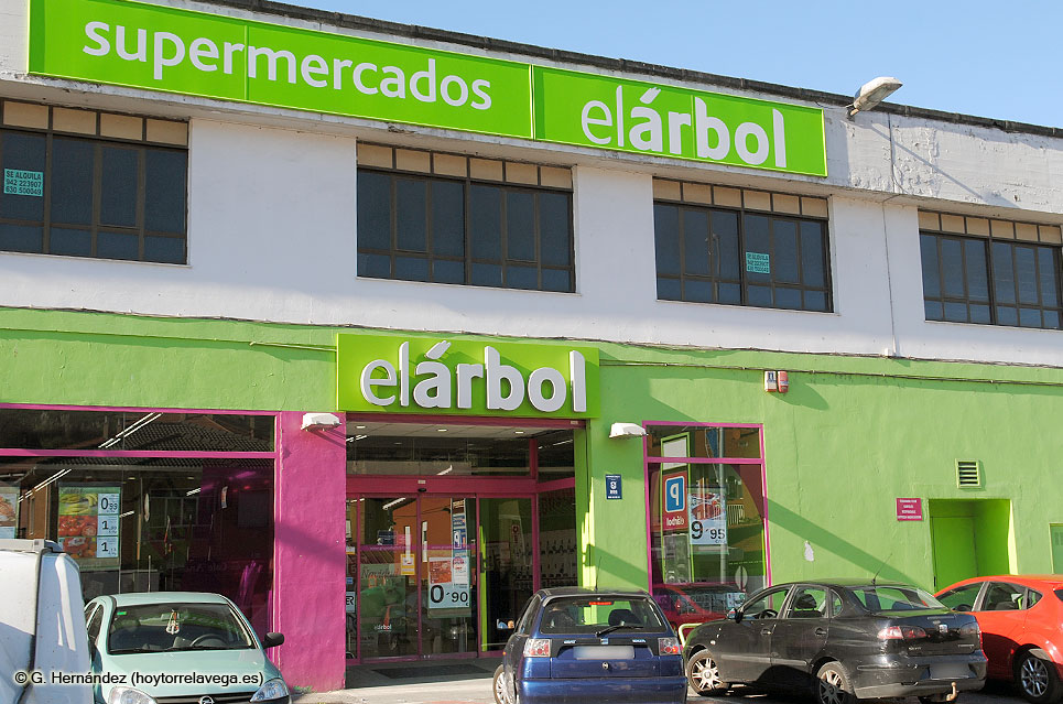 SupermercadoArbolBarreda02