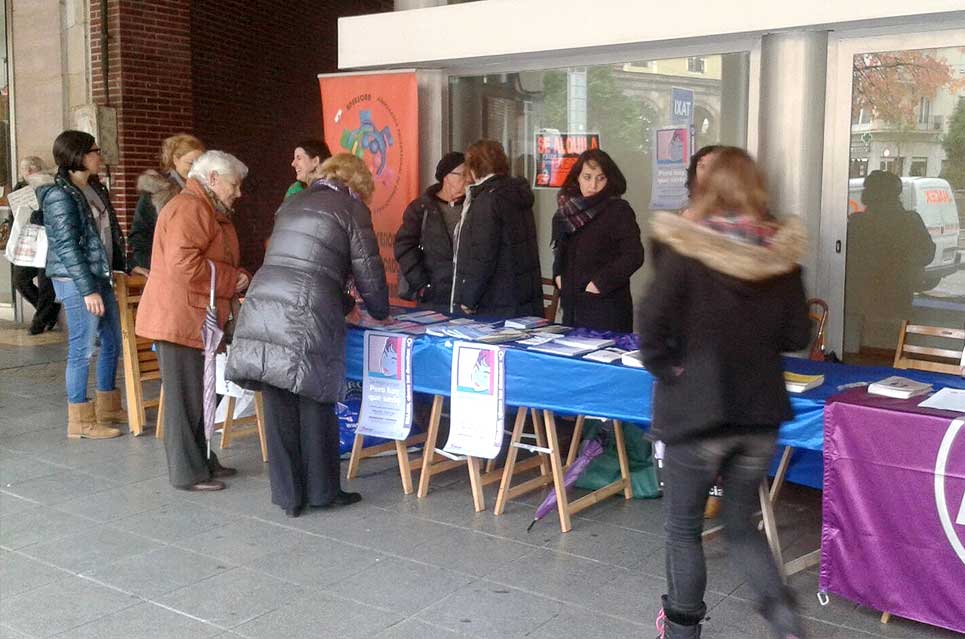ViolenciaGeneroMesaInfor2015
