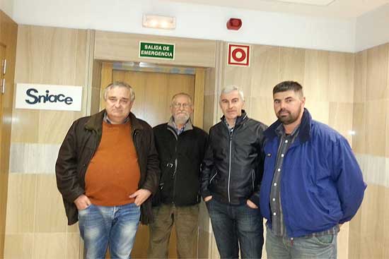 Félix Revuelta ratifica que entrará en la ampliación de capital de Sniace y confirma asistirá a una reunión a tres bandas con el Gobierno SniaceComiteSedeMadrid