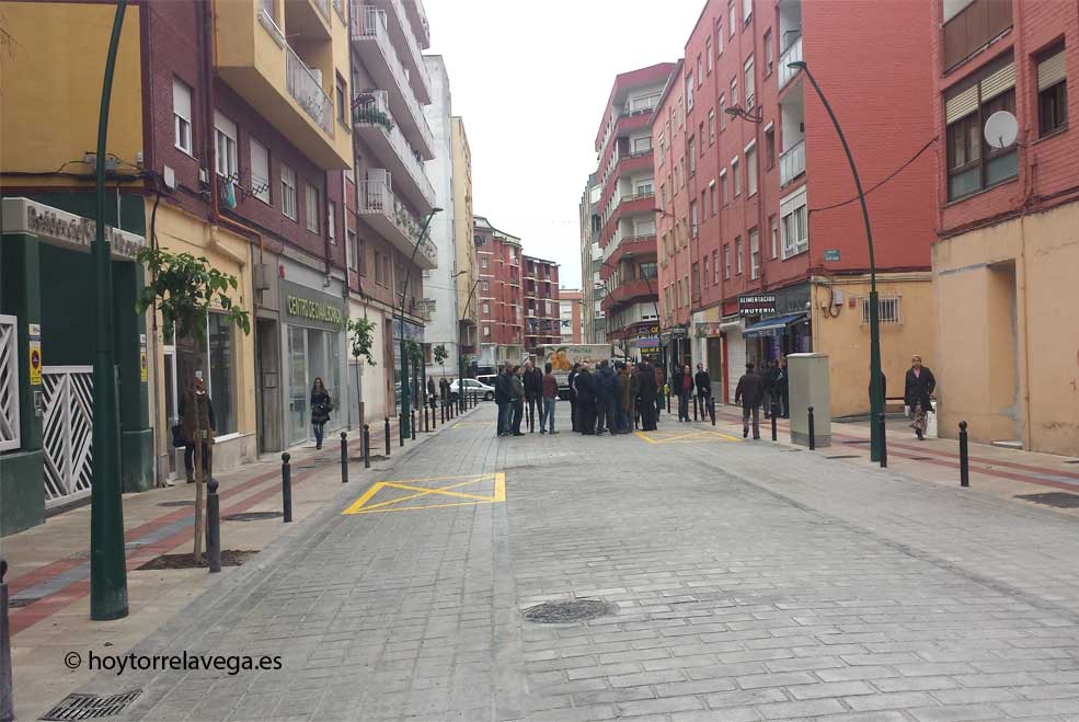 La semipeatonalizada calle Julián Urbina se abrirá al tráfico de vehículos en dos semanas JulianUrbinaObrasFinalizada