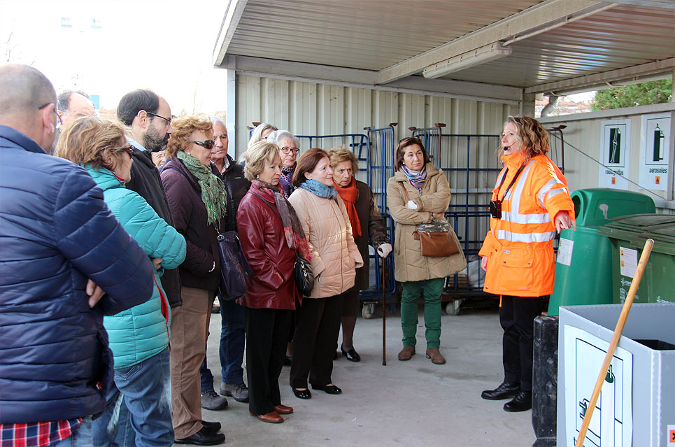 PSOEUrracaPuntoLimpioVisita