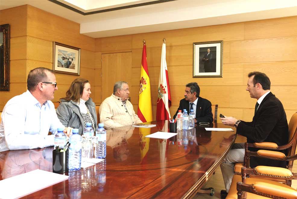 SantillanaAlcaldeRevilla