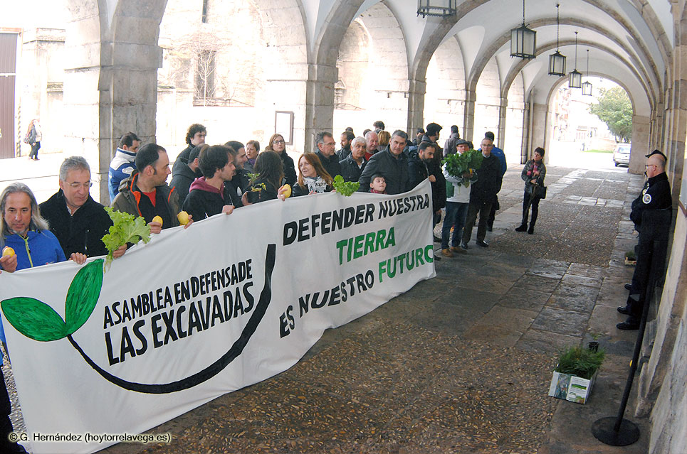 AsambleaExcavadasParlamento