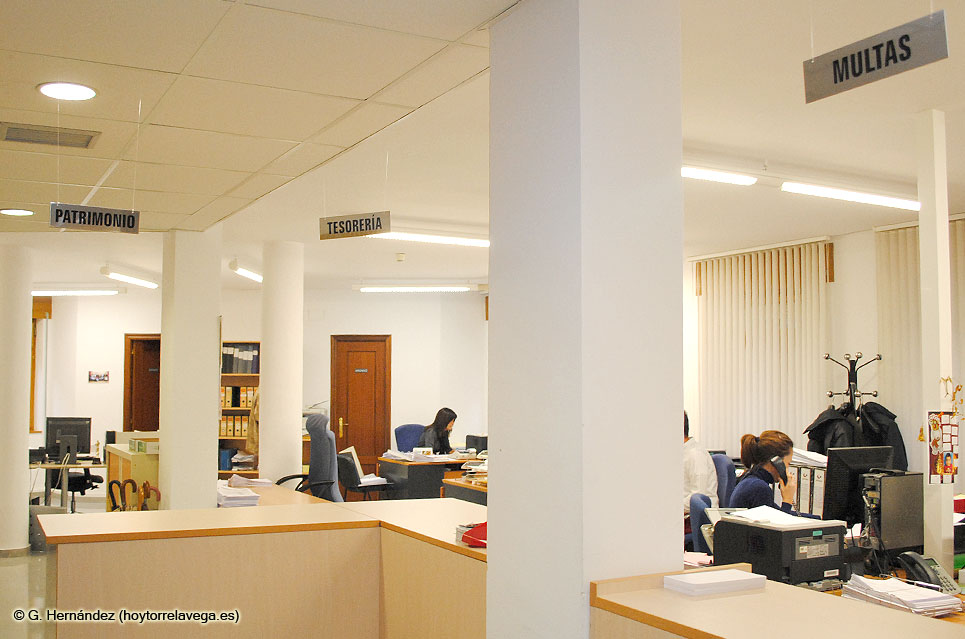 Torrelavega aumenta el control en las adjudicaciones con una herramienta informática AytoTesoreria03