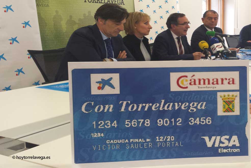 La Cámara y La Caixa lanzan 1.500 tarjetas prepago de 40 euros que regalan otros 10 para gastar en el comercio local ViaderoCamaraCaixaTarjeta