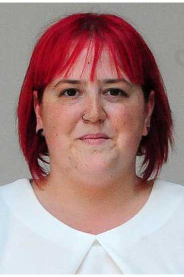 Verónica Ordoñez (Podemos) se reune en la Oficina del Diputado de Torrelavega colectivos vinculados a la mujer PodemosOrdonez
