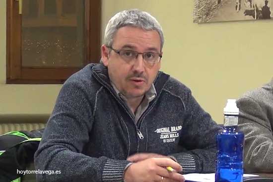 Reocín Puede pide a su revocado concejal que cumpla el compromiso que firmó ante notario y entregue el acta ReocinPuedeFernandoMunoz