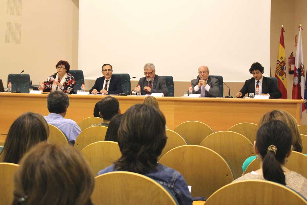 Sota destaca en la apertura de los Cursos de Verano que los parados de larga duración han subido casi un 150% en los últimos 5 años CursosVeranoUC2016